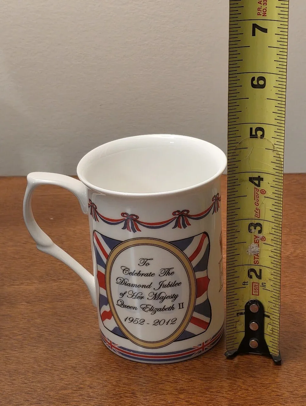 Queen Elizabeth II Diamond Jubilee 1952-2012 Mug